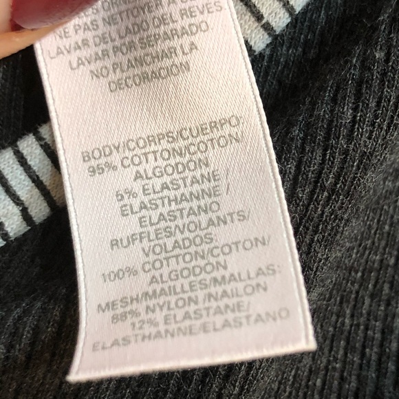 Pre❤️’d-Victoria Secret Cami Ruffled Back - Picture 8 of 8